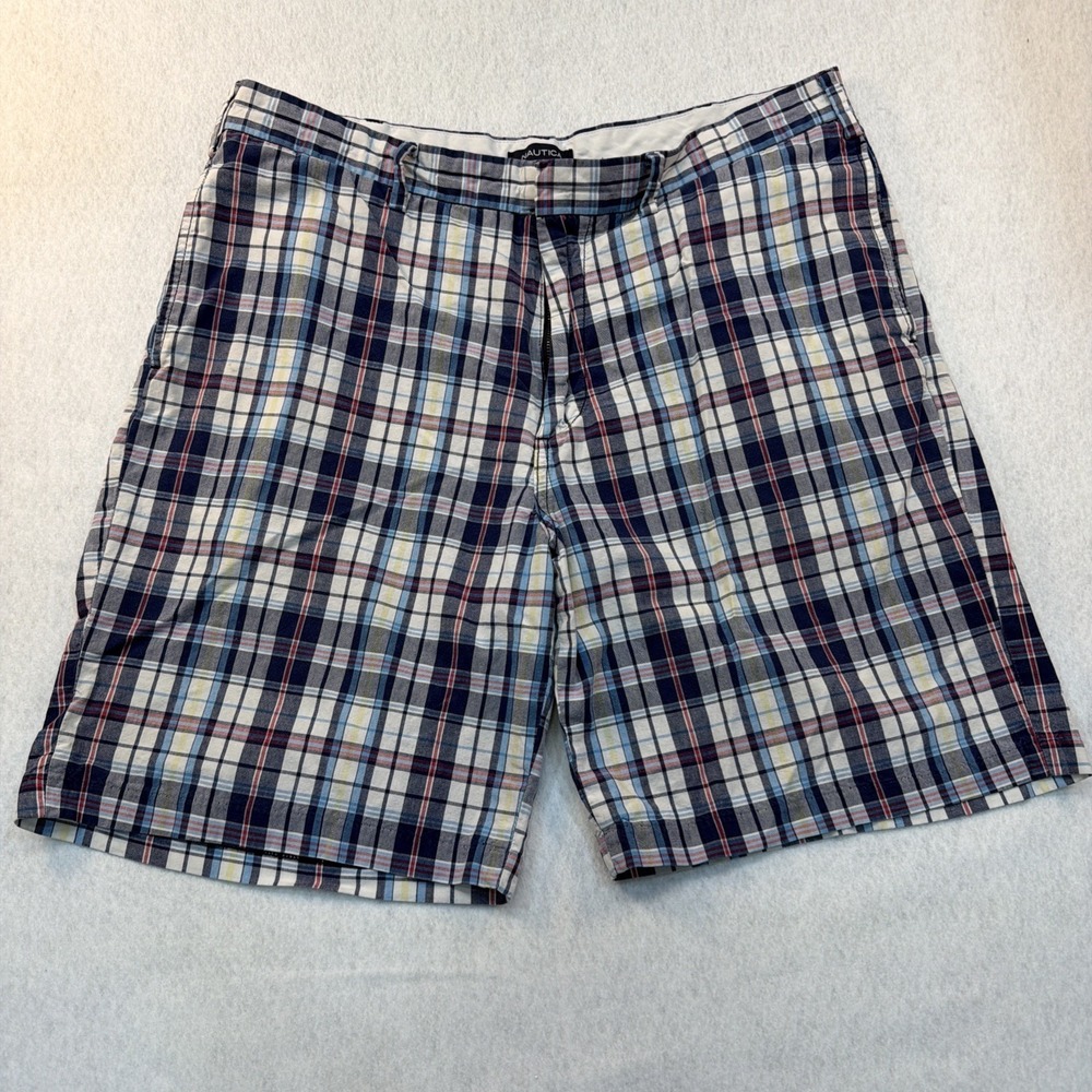 NAUTICA Sz 36 FLAT FRONT PLAID DECK SHORTS Navy Plaid COTTON